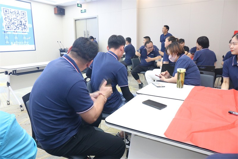 逆風(fēng)飛揚(yáng) 決戰(zhàn)7月——國(guó)林地板7月PK啟動(dòng)大會(huì)